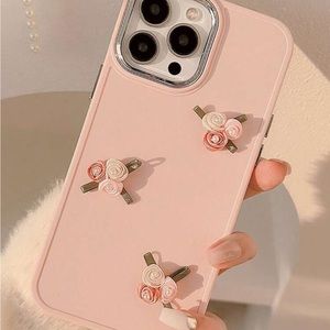 - Trendy iPhone Case 📱